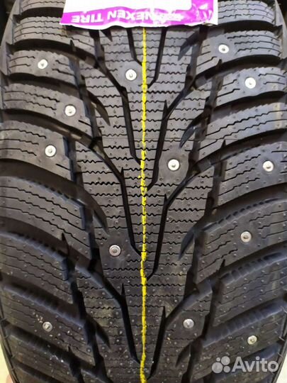 Nexen WinSpike WH62 SUV 235/55 R17