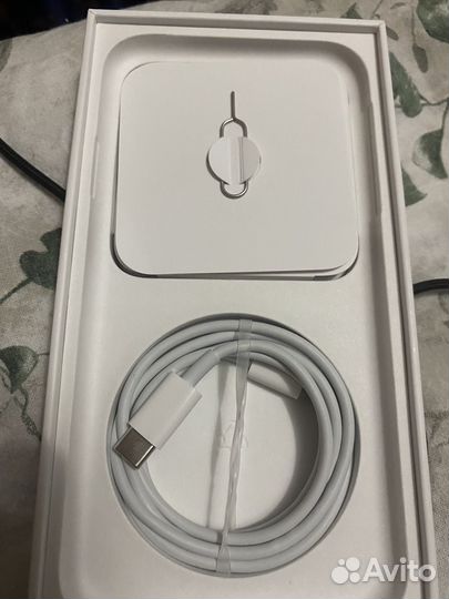 Телефон iPhone 11 128 gb