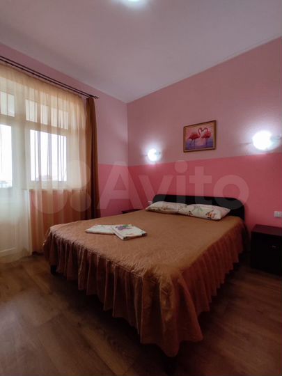 2-к. квартира, 55 м², 1/2 эт.