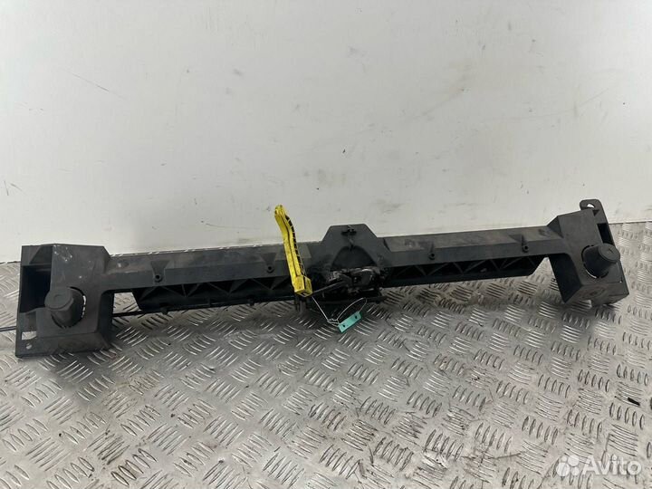 Передняя панель (телевизор) Citroen Berlingo