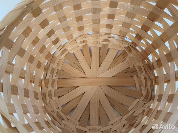 Корзина плетеная из лыка