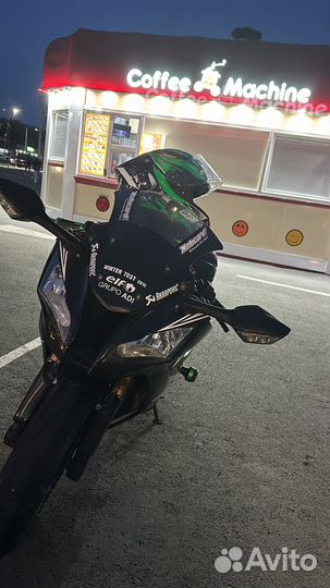 Kawasaki ninja zx10r