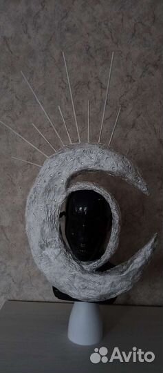 Маска солнца и маска Луны