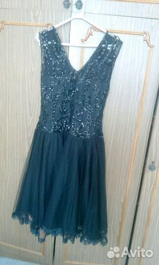 Платье вечернее