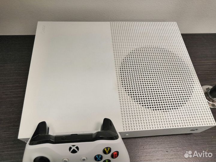 Xbox one s 1TB Гарантия