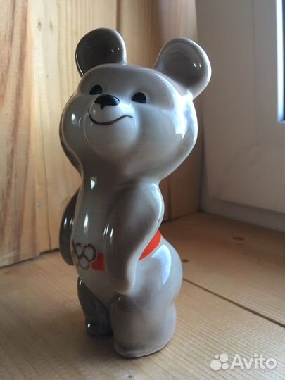 Статуэтка Олимпийский Мишка