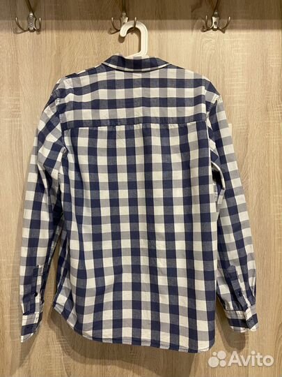 Мужская рубашка в клетку в размере M