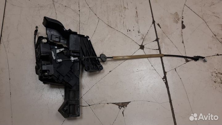 Замки двери задней левый Ford Focus