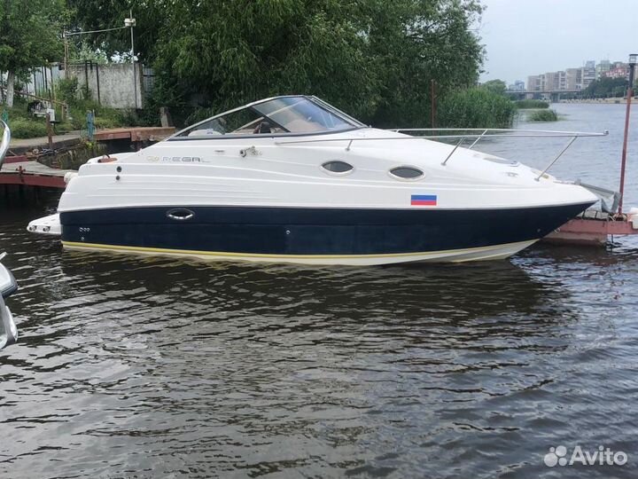 Прогулки на катере, аренда катера с капитаном