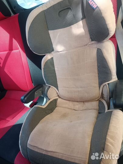 Детское авто кресло