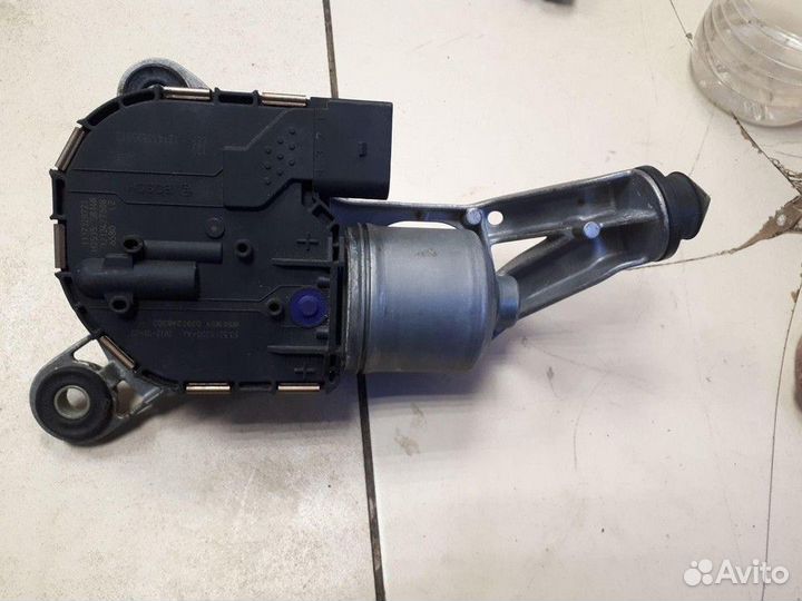 Моторчик стеклоочистителя Ford Focus