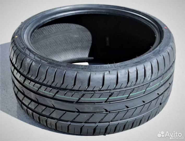 Bearway BW118 315/30 R22 и 275/35 R22 105W