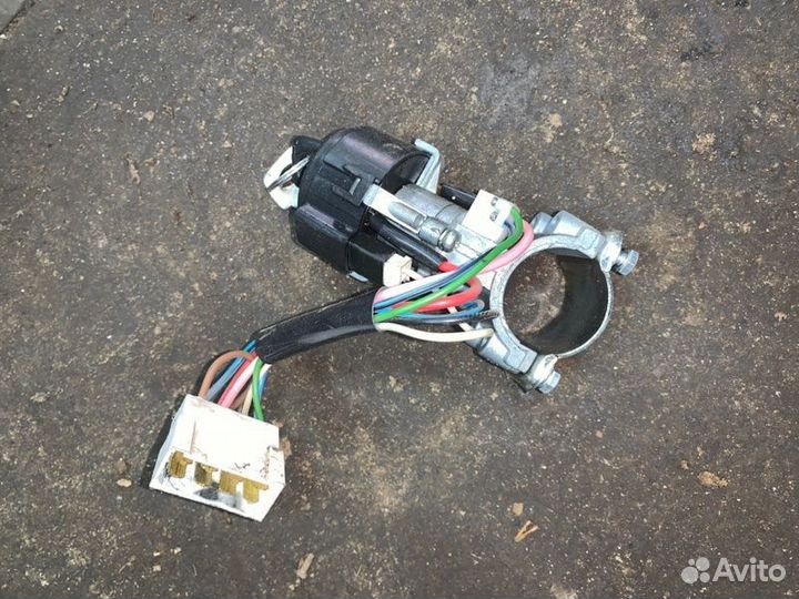 Замок зажигания LADA 2112 хетчбэк 1.5 16кл 2002