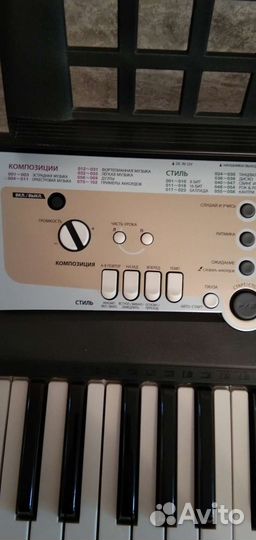 Синтезатор yamaha psrR200