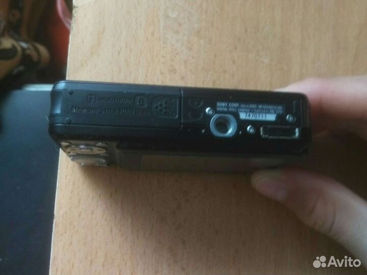 Продам на запчасти фотоаппарат Sony