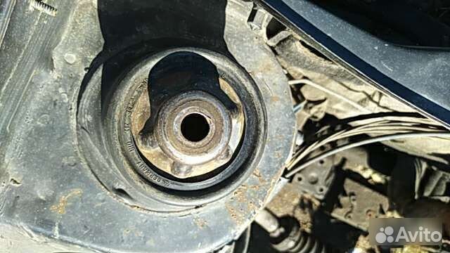 Упорная шайба Volkswagen Passat B3