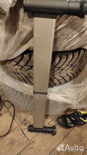 Крепление в багажник ауди Q7 2009г