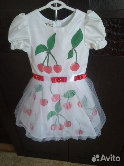 Платья на малышку