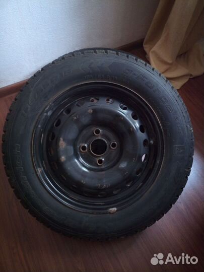 Колеса зимние шипованные в сборе R15 Rio Solaris