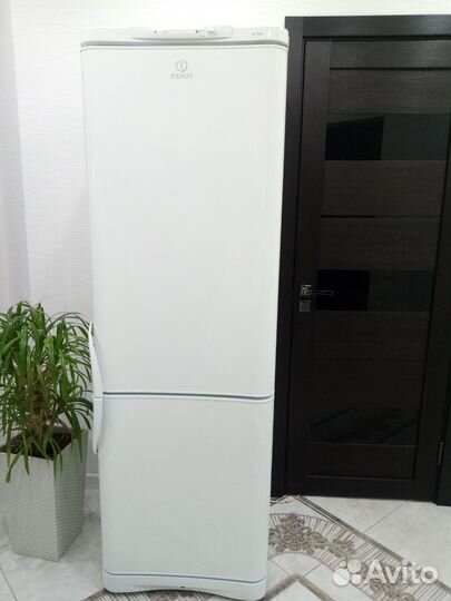 Холодильник Индезит ноу фрост