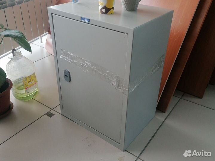 Сейф, шкаф металлический