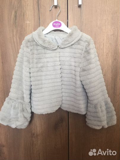 Болеро меховое для девочки 104 р