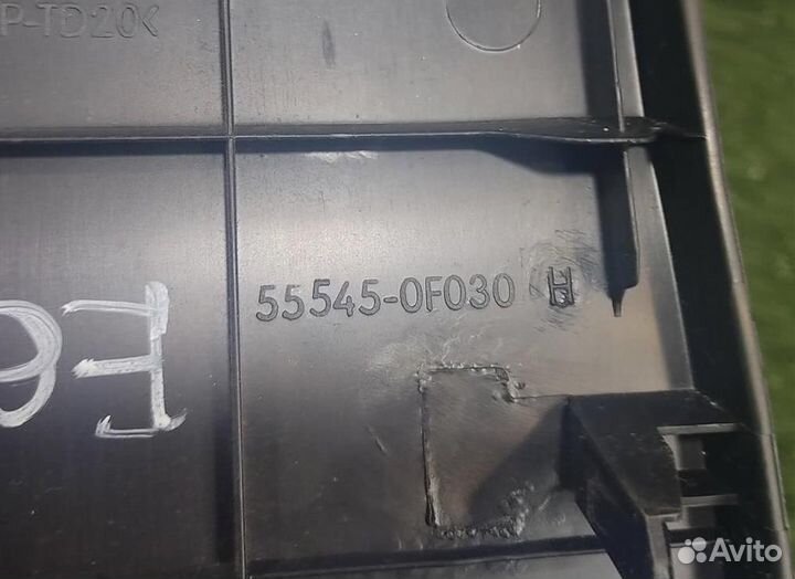 Накладка торпедо Toyota Verso R2 2017