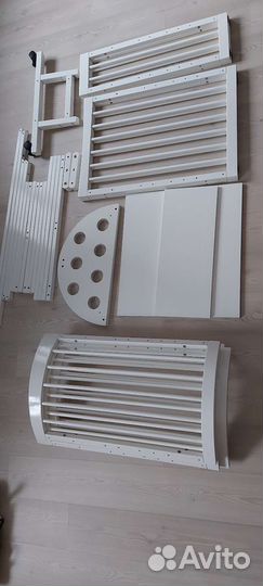 Детская кроватка с продольным маятником овальная