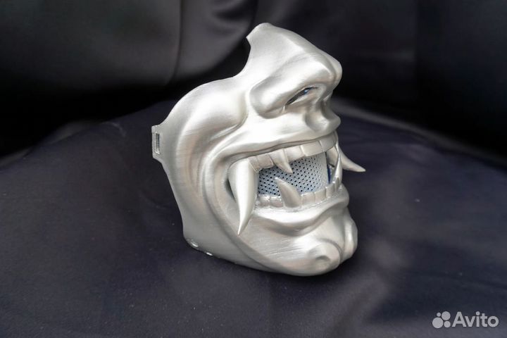 Маска демона