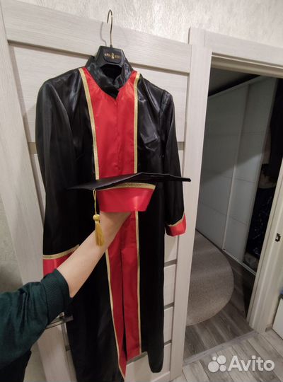 Мантия выпускника