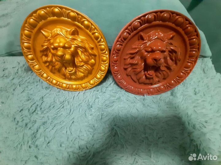 Подарок панно из гипса львиная голов