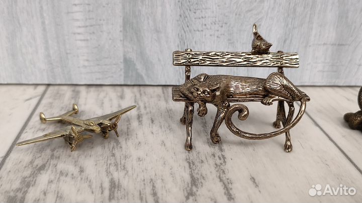 Фигурки из бронзы