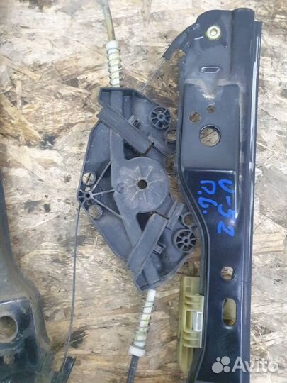 Стеклоподьемник передний Volvo S60 2 1.6 2011