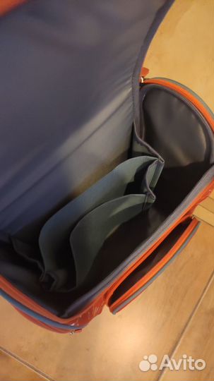 Продам школьный рюкзак