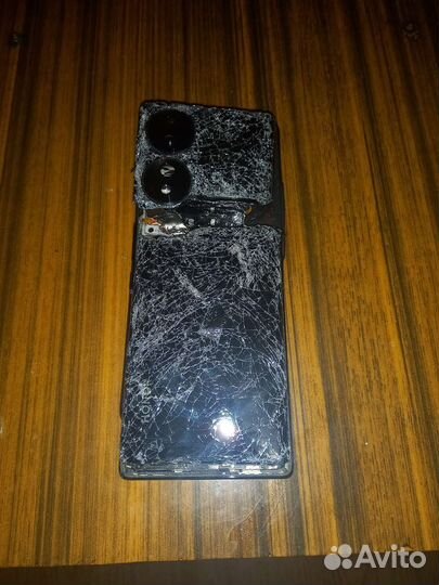 Телефон honor70