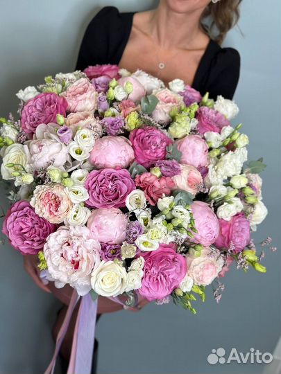 Букеты живые цветы / Композиции из цветов