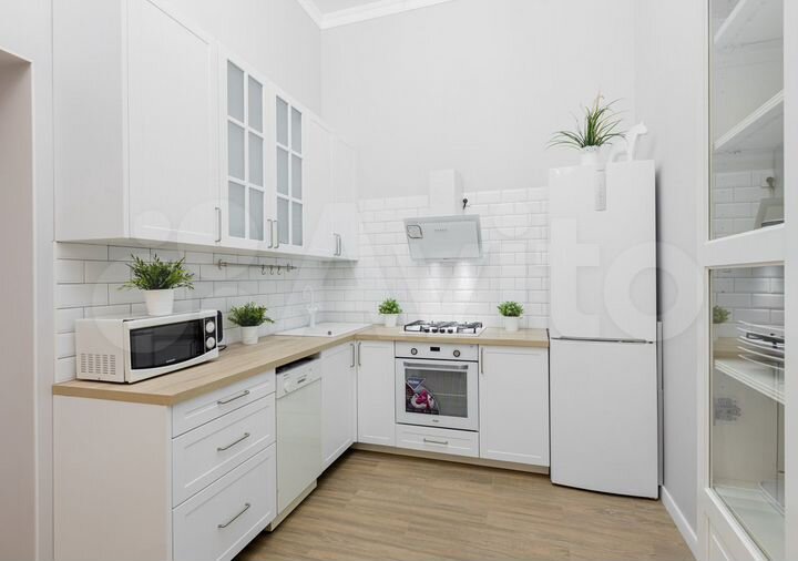 2-к. квартира, 90 м², 3/4 эт.