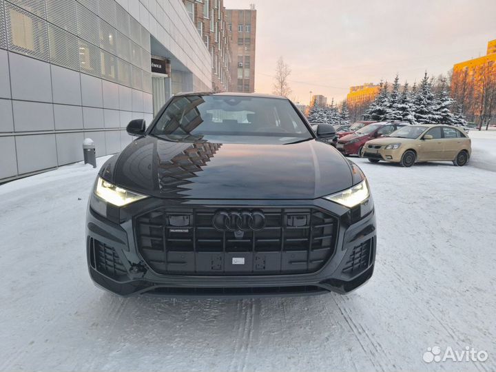 Audi Q8 3.0 AT, 2023, 3 300 км