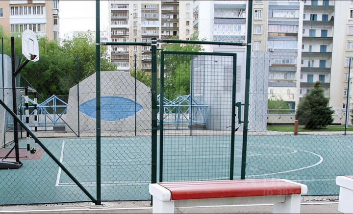 3-к. квартира, 103 м², 3/25 эт.