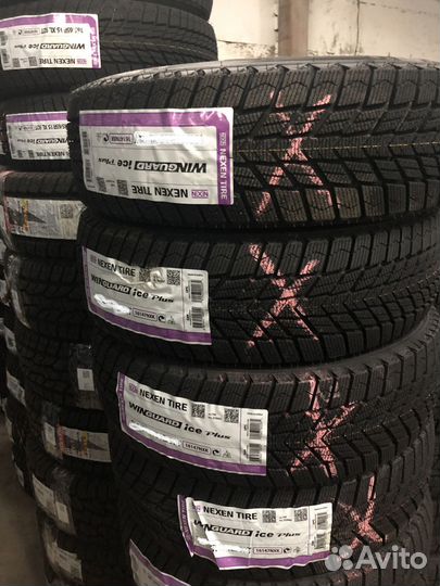 Nexen Winguard Ice Plus 245/45 R18 100T