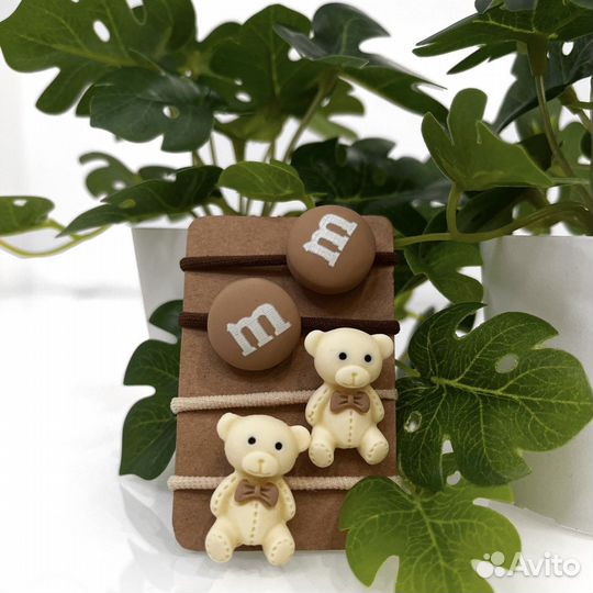 Резинки детские, набор 4 штуки и два бантика