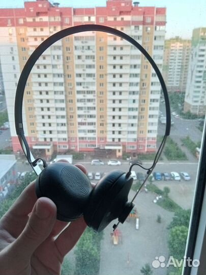 Bluetooth наушники Sony SBH-60