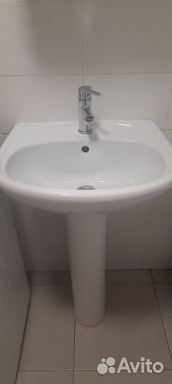 Раковина в ванную бу