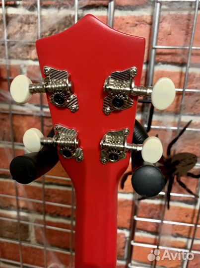 Укулеле + чехол