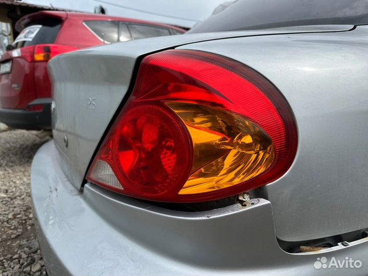 Фонарь задний правый Kia Spectra 1.6 S6D 2008