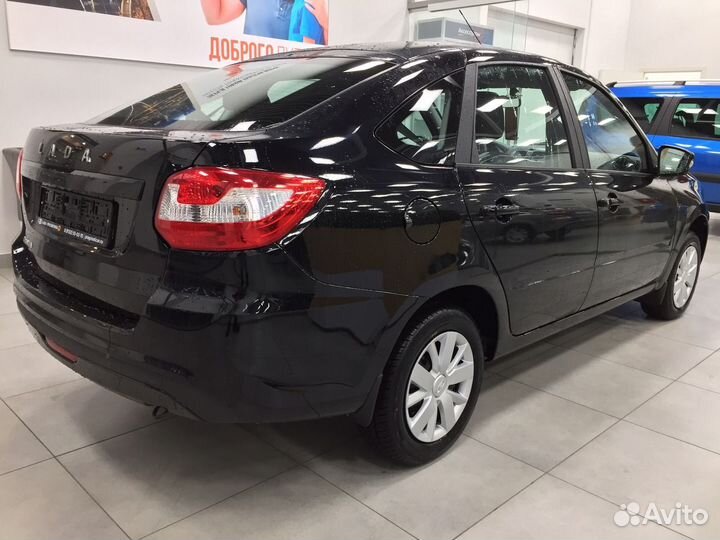 LADA Granta 1.6 МТ, 2022
