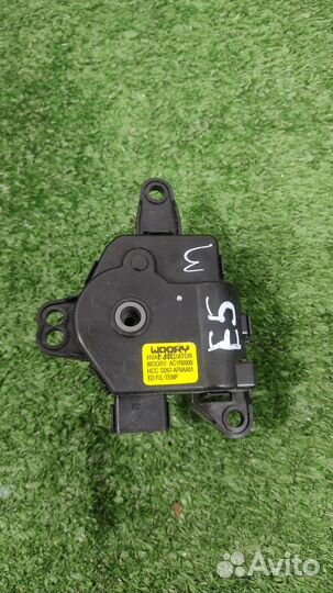 Моторчик заслонки печки Hyundai IX35 2011