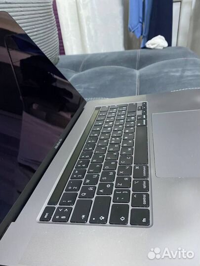 Macbook pro 16