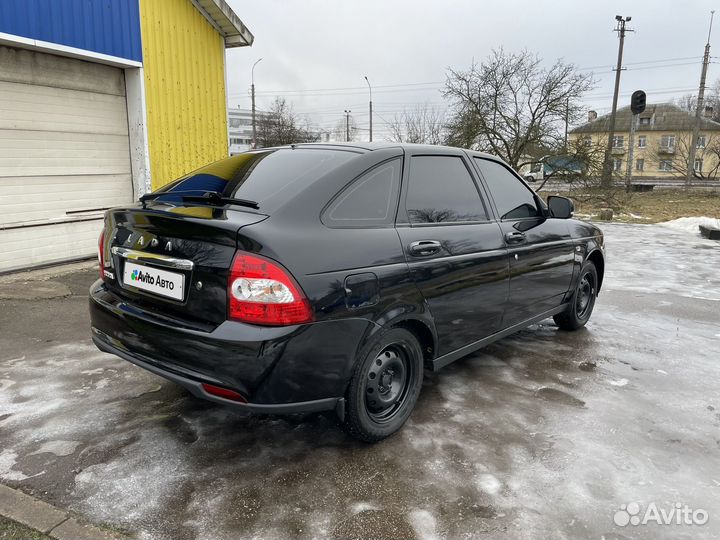 LADA Priora 1.6 МТ, 2011, 200 000 км