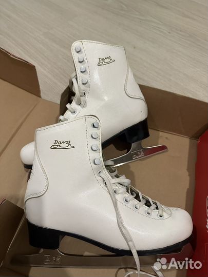 Коньки фигурные